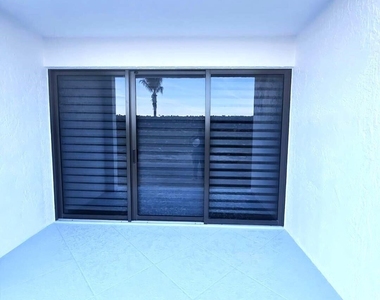 10102 S Ocean Drive - Photo Thumbnail 55