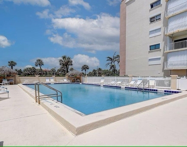 10102 S Ocean Drive - Photo Thumbnail 22