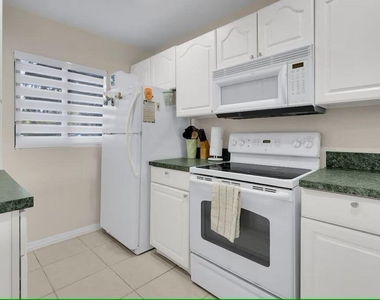 10102 S Ocean Drive - Photo Thumbnail 35