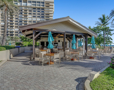 5000 N Ocean Boulevard - Photo Thumbnail 2