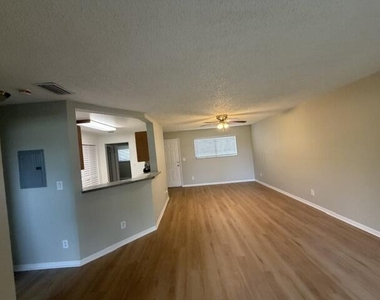3445 Nw 44th Street - Photo Thumbnail 14