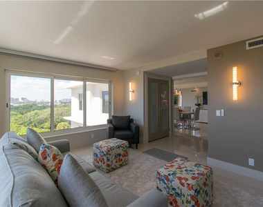 1151 N Fort Lauderdale Beach Boulevard - Photo Thumbnail 32