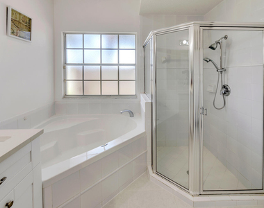 1935 Primrose Lane - Photo Thumbnail 22