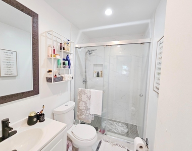 7807 Golf Cir Circle - Photo Thumbnail 6