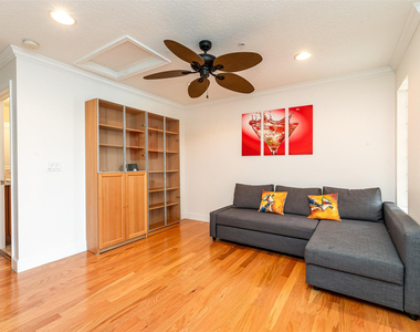 2614 Ne 11th Court - Photo Thumbnail 23