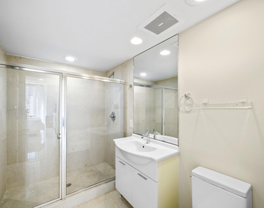 495 Brickell Avenue - Photo Thumbnail 14