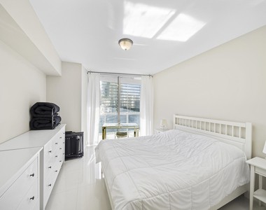 495 Brickell Avenue - Photo Thumbnail 12