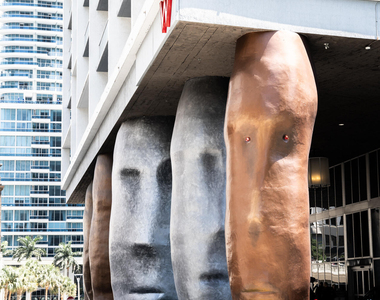 495 Brickell Avenue - Photo Thumbnail 33