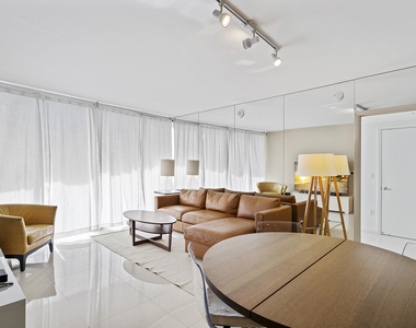 495 Brickell Avenue - Photo Thumbnail 15