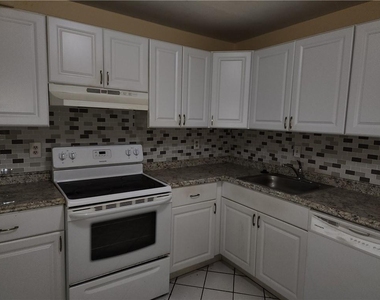 7001 Environ Boulevard - Photo Thumbnail 1