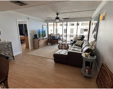 4200 N Ocean Avenue - Photo Thumbnail 5