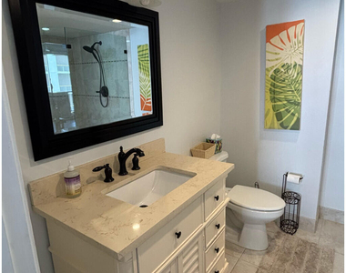 4200 N Ocean Avenue - Photo Thumbnail 10