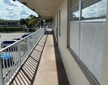 7605 Nw 5th Court - Photo Thumbnail 16
