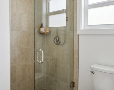 1527 Nw 63rd Street - Photo Thumbnail 10
