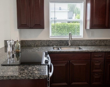 1527 Nw 63rd Street - Photo Thumbnail 26