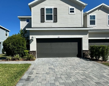 1011 Orchard Arbour Court - Photo Thumbnail 20