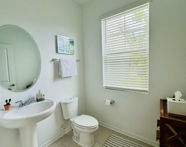 1011 Orchard Arbour Court - Photo Thumbnail 8