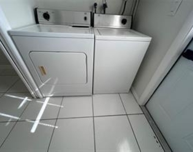 3614 Taylor Street - Photo Thumbnail 5