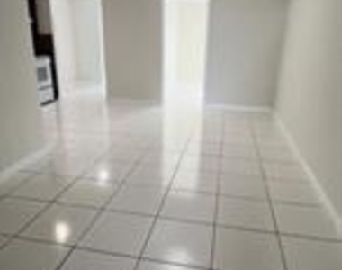 3614 Taylor Street - Photo Thumbnail 6