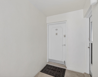2555 Ne 11th Street - Photo Thumbnail 35