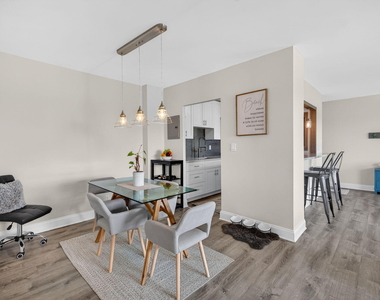 2555 Ne 11th Street - Photo Thumbnail 7
