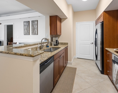 275 Nw Flagler Avenue - Photo Thumbnail 12