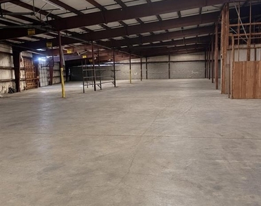 1236 Nw 4th Street - Photo Thumbnail 5