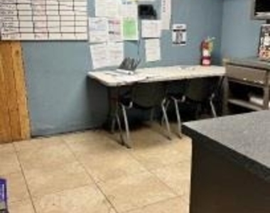 1236 Nw 4th Street - Photo Thumbnail 1