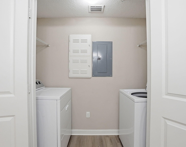 3611 High Ridge Way - Photo Thumbnail 10