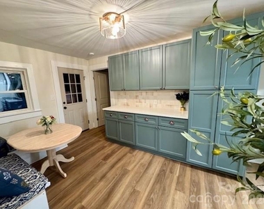 29 Sw Plott Drive Sw - Photo Thumbnail 8