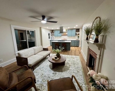29 Sw Plott Drive Sw - Photo Thumbnail 6