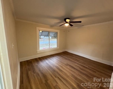 29 Sw Plott Drive Sw - Photo Thumbnail 20