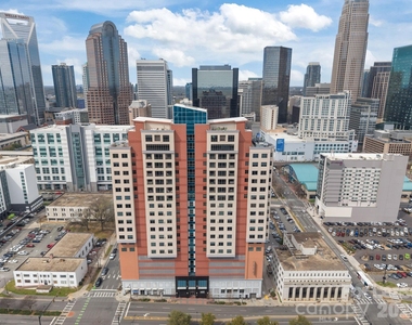 222 S Caldwell Street - Photo Thumbnail 1