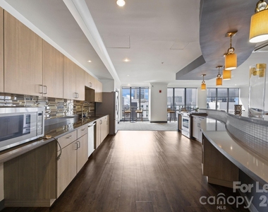 222 S Caldwell Street - Photo Thumbnail 20