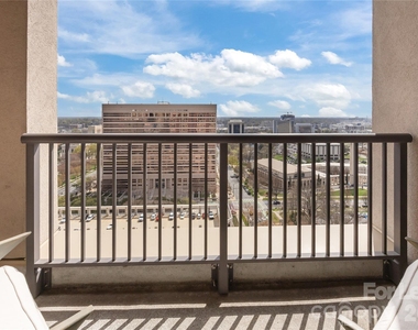 222 S Caldwell Street - Photo Thumbnail 15