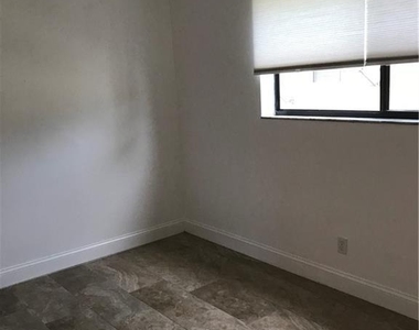 1125 S Flagler Avenue - Photo Thumbnail 14