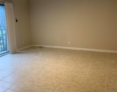 2161 Orange Grove Drive - Photo Thumbnail 6