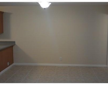 2161 Orange Grove Drive - Photo Thumbnail 2