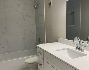 2161 Orange Grove Drive - Photo Thumbnail 10