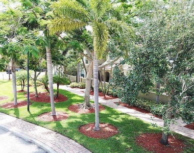 400 Lake Monterey Circle - Photo Thumbnail 26