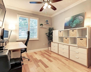 400 Lake Monterey Circle - Photo Thumbnail 16
