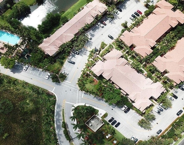 400 Lake Monterey Circle - Photo Thumbnail 31