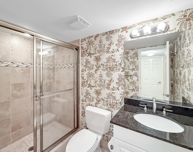 3000 N Ocean Drive - Photo Thumbnail 10