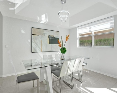 16405 Diamond Head Drive - Photo Thumbnail 9