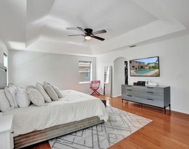 16405 Diamond Head Drive - Photo Thumbnail 25