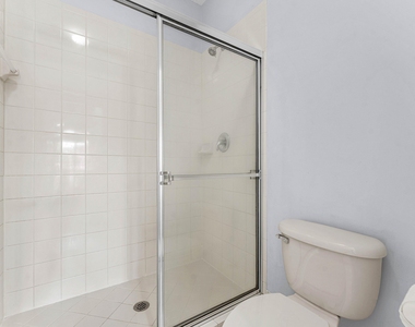 6515 Diamond Springs Terrace - Photo Thumbnail 24