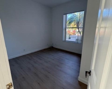 2690 Oakmont - Photo Thumbnail 9