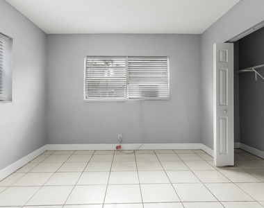 626 Sw 14th Avenue - Photo Thumbnail 8