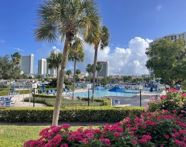 2500 Parkview Drive - Photo Thumbnail 30