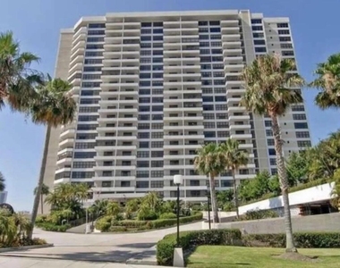 2500 Parkview Drive - Photo Thumbnail 29